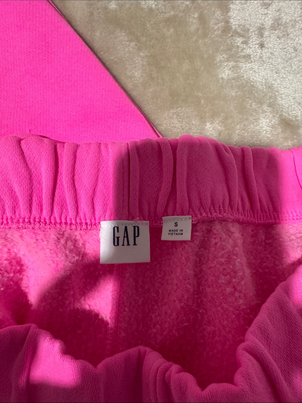 GAP Sweatpants - Picture 2 of 2